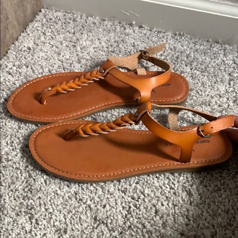 ‘American Eagle’ Sandals
